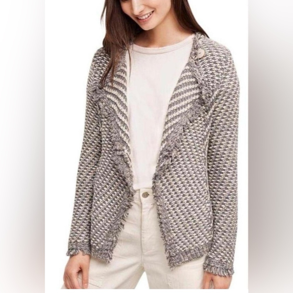 Anthropologie Gray and Cream Sweater